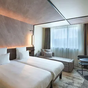 Novotel Expo **** ברן