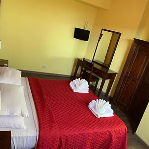 https://amico-hotel.it-romehotels.com