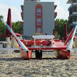 https://hotel-cliff.emilia-romagnahotels.net